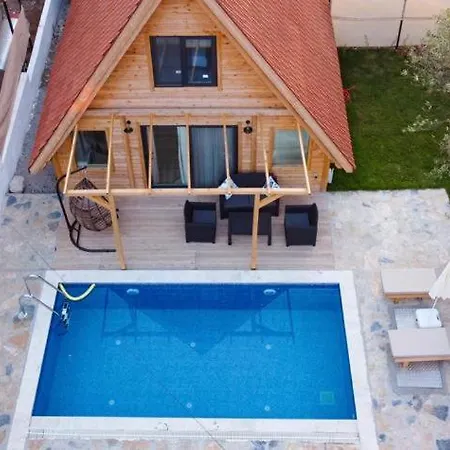 Villa Villa Pera Oeluedeniz Fethiye